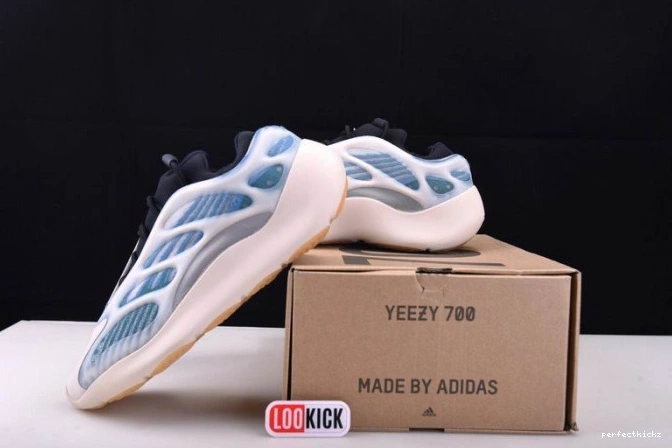 700 V3 YEEZY ADIDAS GY0260 0715